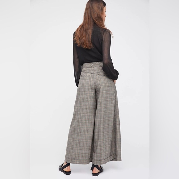 Free People Extreme Tailored Wide-Leg Pants Plaid Gray Women’s Size 2 - Picture 2 of 8